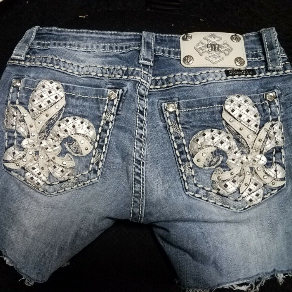 Miss Me Cut off jean Shorts 27 skinny